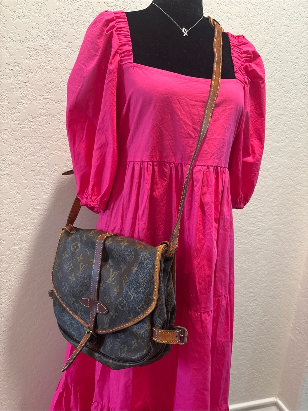 Louis Vuitton AR0912 Saumur 30 Brown Monogram Crossbody Bag